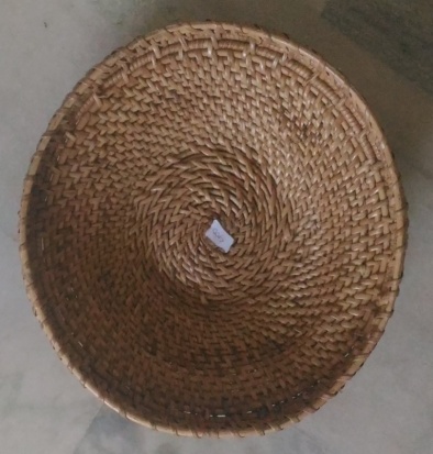 Cane Basket with cover 2